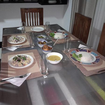 Sri Ra'Anana Villa Маравила Екстериор снимка