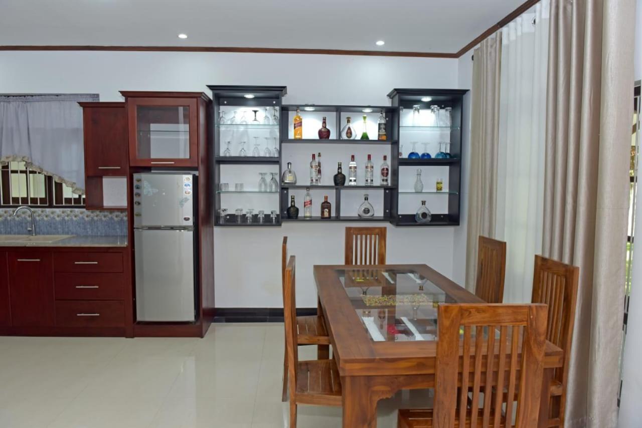 Sri Ra'Anana Villa Маравила Екстериор снимка