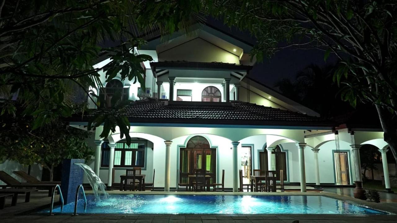 Sri Ra'Anana Villa Маравила Екстериор снимка