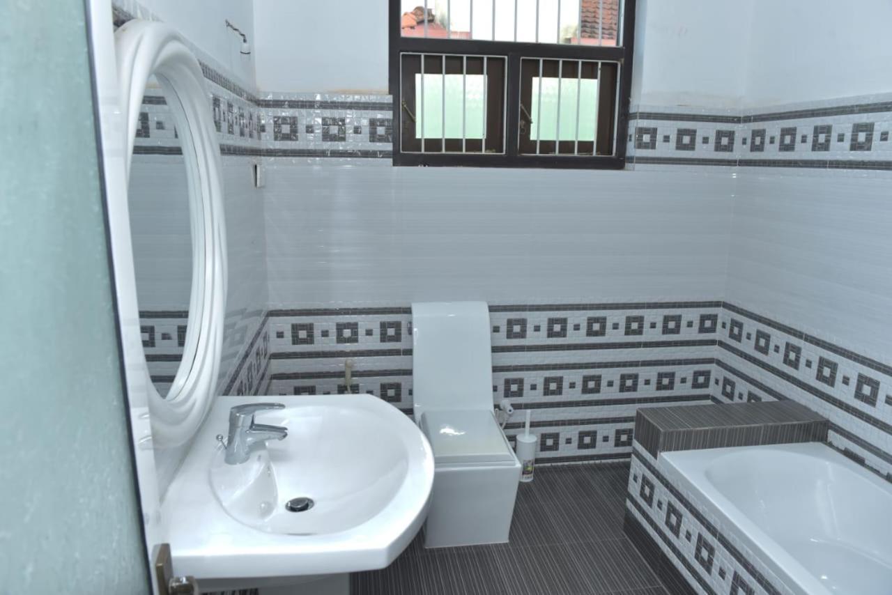 Sri Ra'Anana Villa Маравила Екстериор снимка