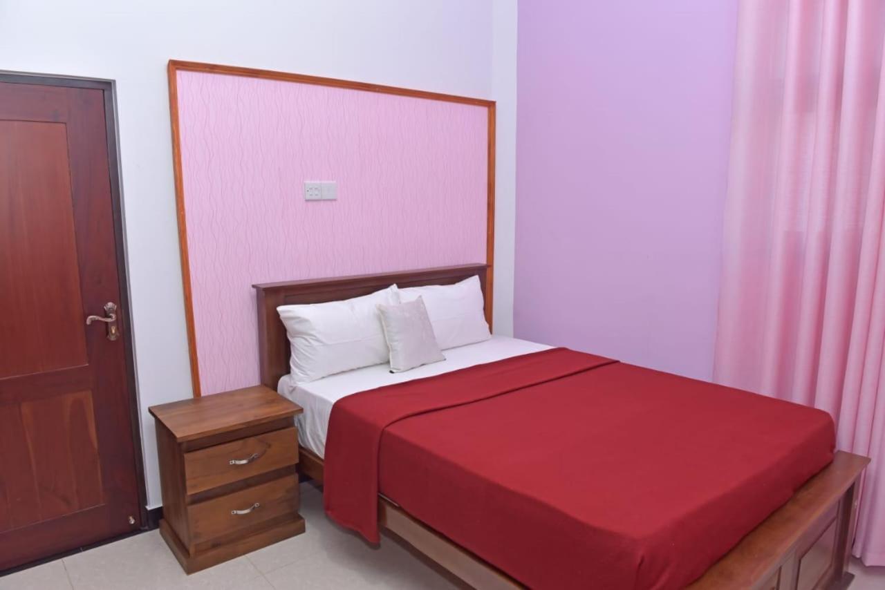 Sri Ra'Anana Villa Маравила Екстериор снимка