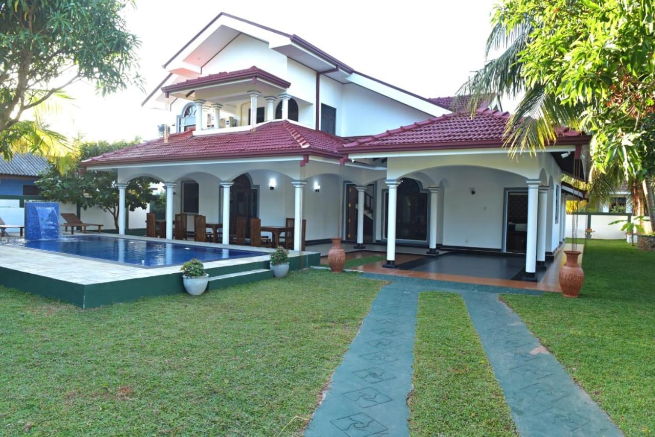 Sri Ra'Anana Villa Маравила Екстериор снимка