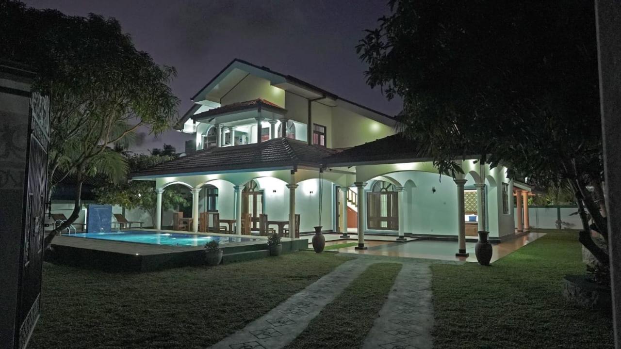 Sri Ra'Anana Villa Маравила Екстериор снимка