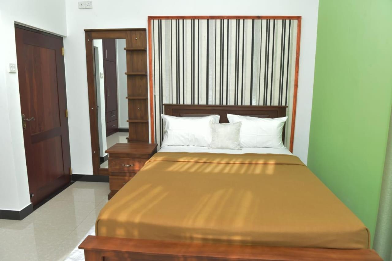 Sri Ra'Anana Villa Маравила Екстериор снимка