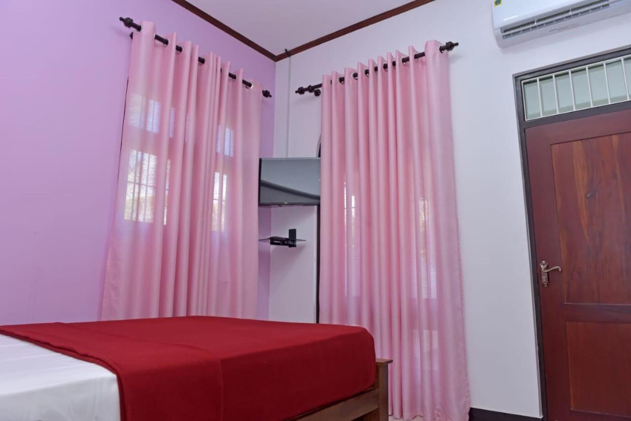 Sri Ra'Anana Villa Маравила Екстериор снимка