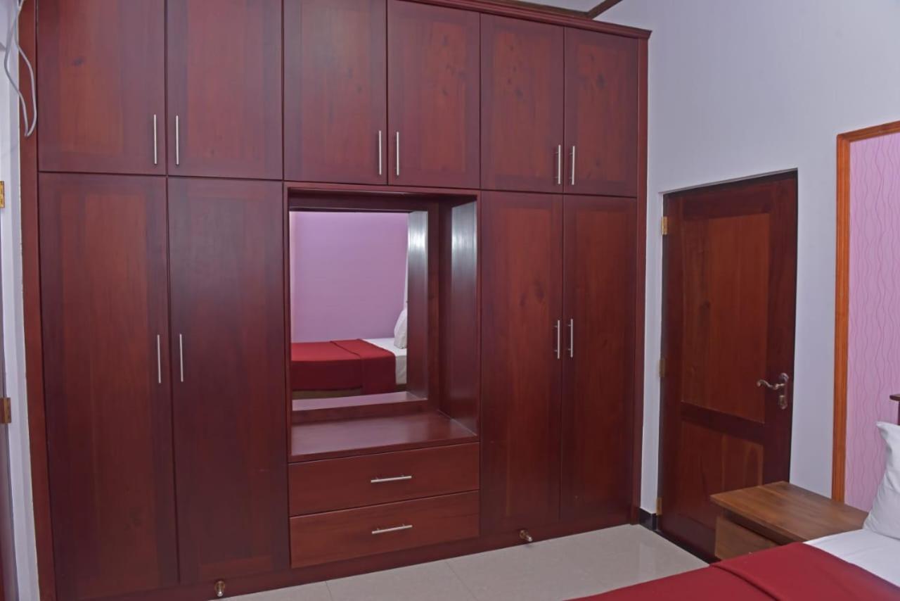 Sri Ra'Anana Villa Маравила Екстериор снимка