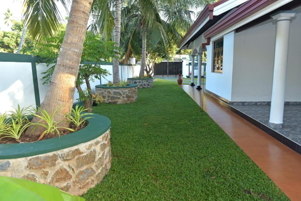 Sri Ra'Anana Villa Маравила Екстериор снимка